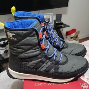 Sorel Black and Gray Boots with Blue Accents